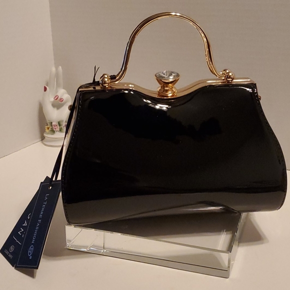 La Terre Fashion Handbags - Black vegan leather patented handbag 👜